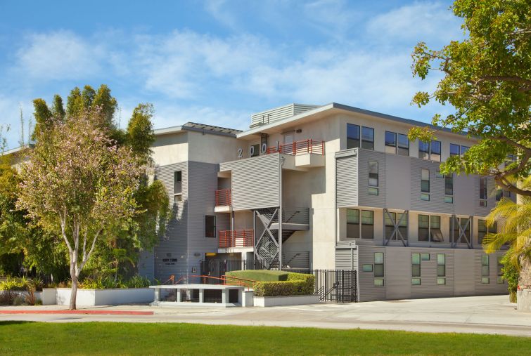 WS Communities developed the Samo Apartments between 1997 and 2009.
