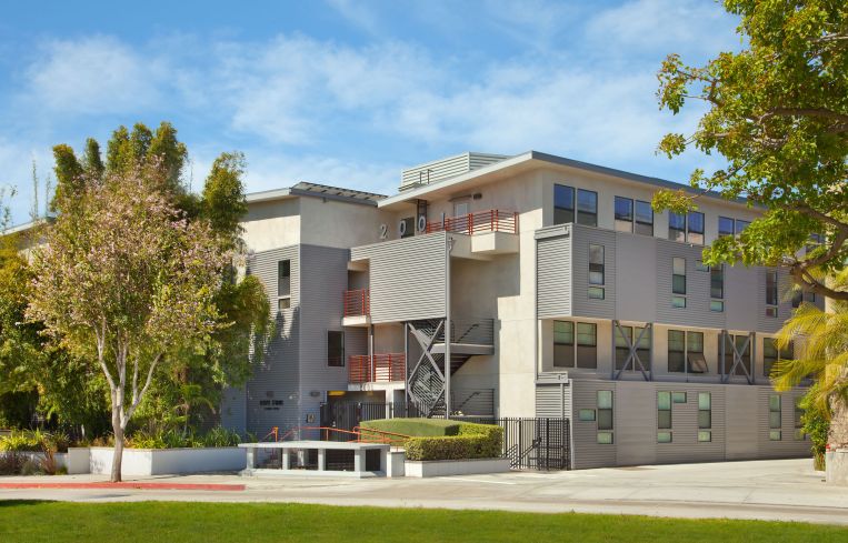 WS Communities developed the Samo Apartments between 1997 and 2009.
