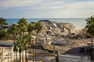 Deauville Demolition 61 WEB Miami Beachs Deauville Beach Resort Demolished After Falling Into Disrepair