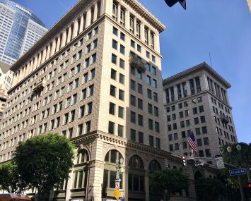 The PacMutual building totals 464,000 square feet at 523 West Sixth Street with three interconnected buildings completed between 1908 and 1928.