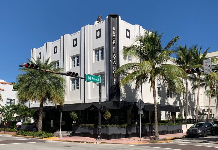 South Beach Plaza Hotel