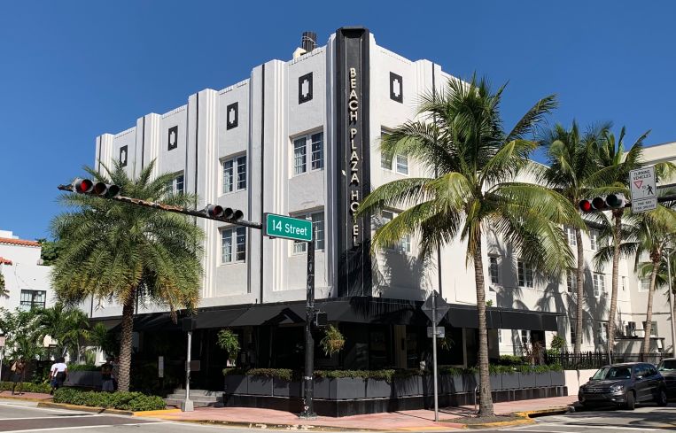 South Beach Plaza Hotel