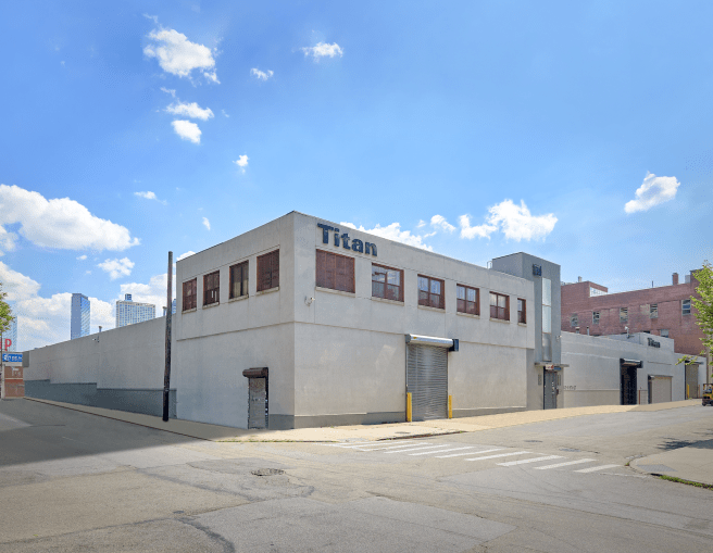 is a New Stanton warehouse's likely tenant