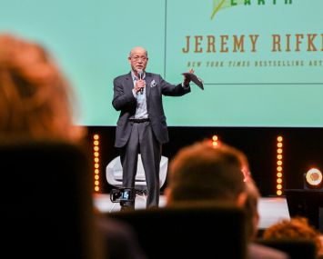 Jeremy Rifkin