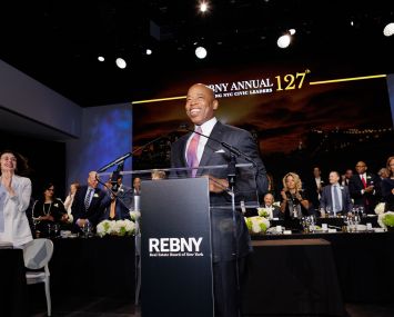 Eric Adams addresses a crowd at REBNY's annual gala on April 20, 2023.