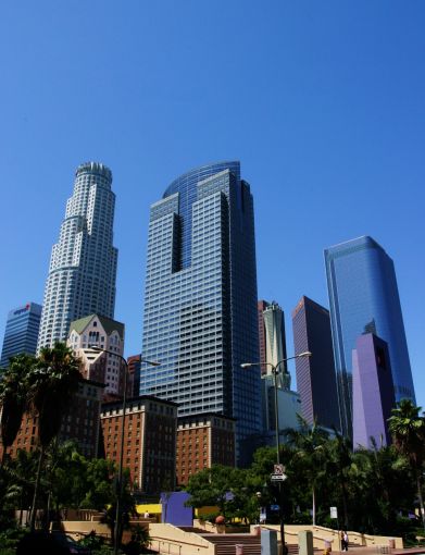 One of March's newly delinquent office loans was a $350 million floating-rate mortgage secured by the Gas Company Tower in Los Angeles (pictured). 