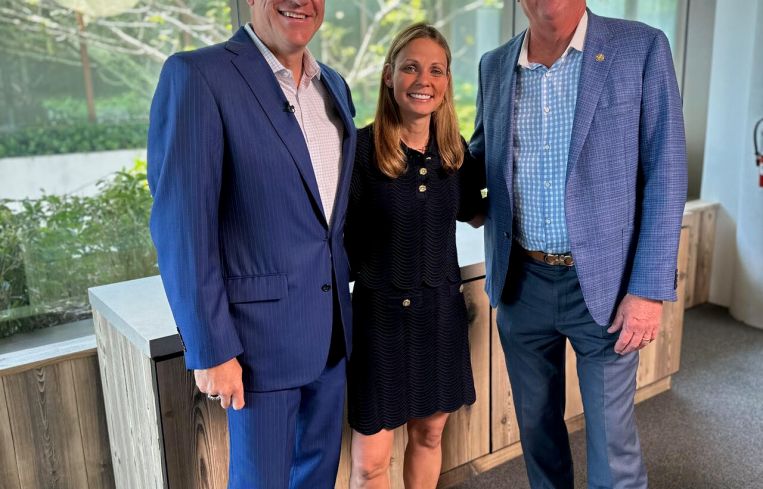 Michael T. Fay & John K. Crotty, CCIM (Avison Young), Robyn Reiss (CO)