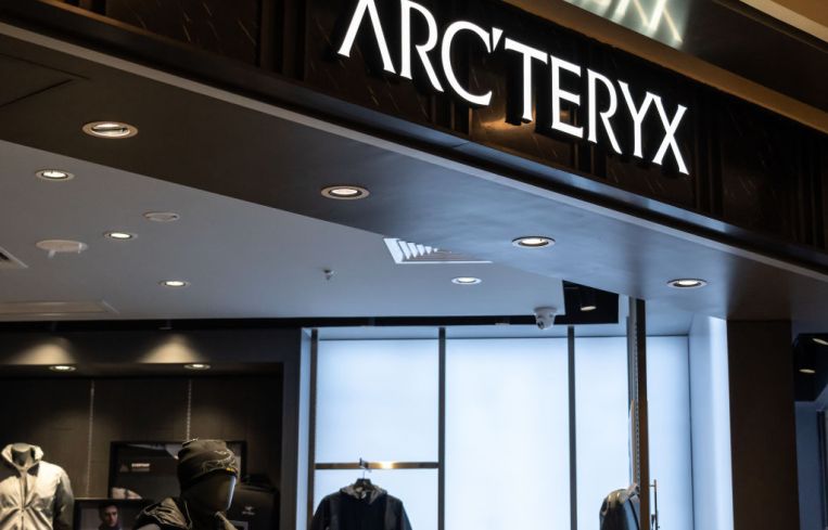 Arc'teryx logo
