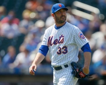 Matt Harvey #33 of the New York Mets in action against the Atlanta Braves at Citi Field on May 3, 2018 in the Flushing neighborhood of the Queens borough of New York City.
