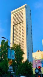 The 1,921-room Hilton San Francisco Union Square was closed for the first 14 months of the COVID-19 pandemic. 