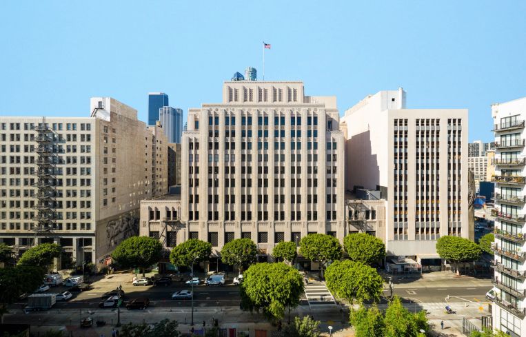 Rising Realty and Lionstone Investments acquired the 11-story, 334,000-square-foot building at 433 Spring Street in June 2016 for $80.4 million.