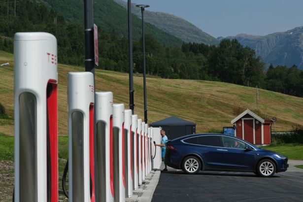 GettyImages 1266808482 Both Public and Private Transportation in Oslo Are Close to Going Fully Electric