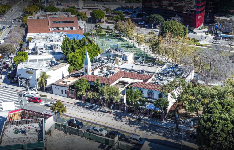 The Abbey and the Chapel in West Hollywood.