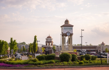 Woodmore Towne Centre.