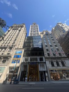693 Fifth Avenue in midtown Manhattan was constructed in 1992. 