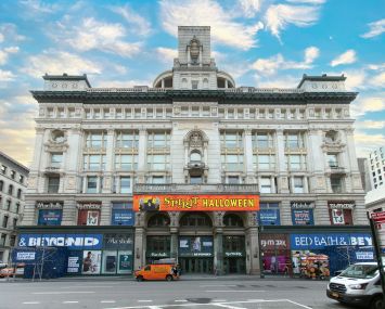 Spirit Halloween is taking over the former Bed Bath & Beyond store at 620 Avenue of the Americas.