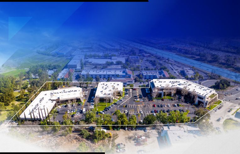 The offices at 5000 Parkway Calabasas include 129,789 rentable square feet.