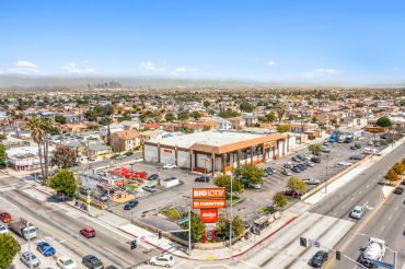 Robhana Group acquired four Big Lots locations, including the one at 3003 West Manchester Boulevard in Inglewood, California.