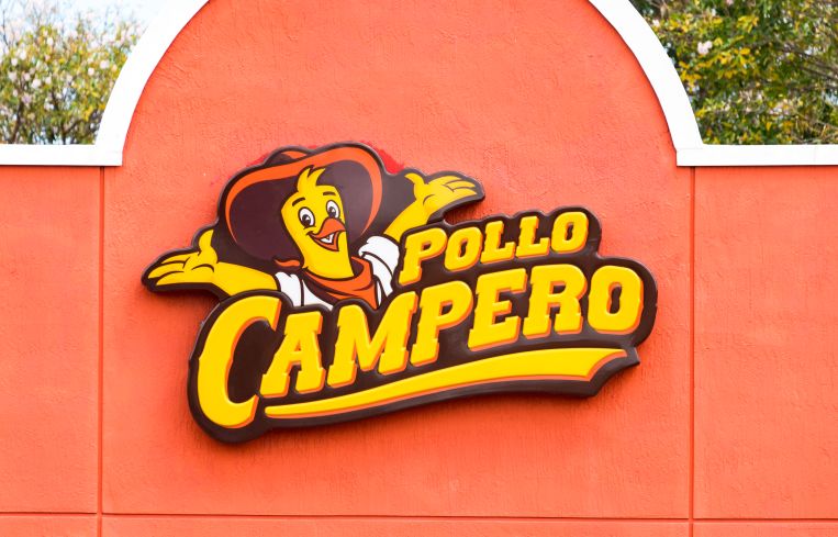 A fast-food restaurant sign.