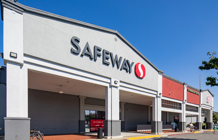 Almaden Safeway Center at 4750 Almaden Expressway in San Jose, Calif.