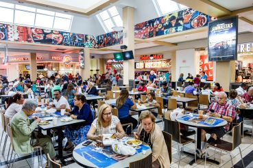 Food court at Miami International Mall.