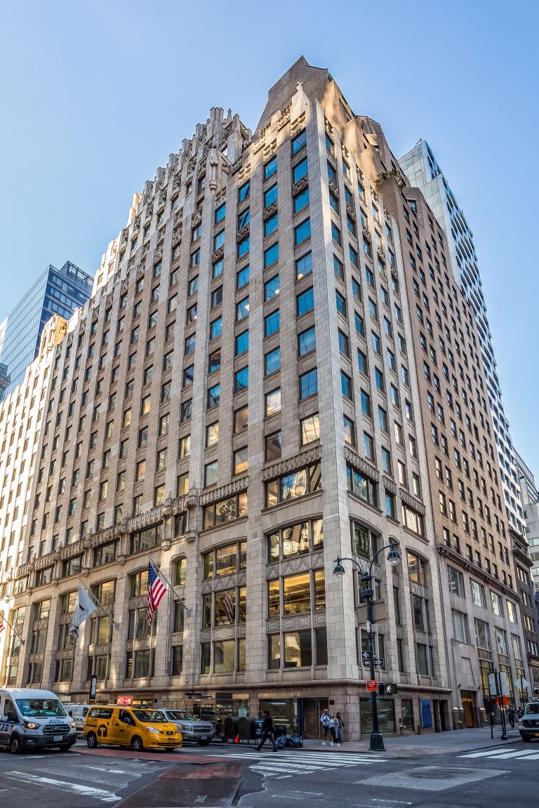 Armored Car Company Brink’s Takes 8K SF at 400 Madison Avenue ...