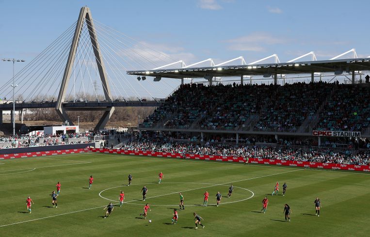 Kansas City Current play the inaugural match at CPKC Stadium