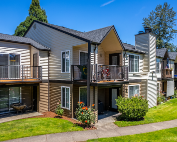 Chase Village, a 536 unit multifamily complex in Eugene, Oregon.