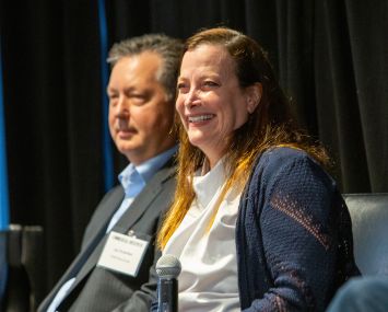 Sondra Wenger, CBRE Investment Management, and Jay Porterfield, PGIM Real Estate, at Commercial Observer's Dallas CRE Investment Forum.
