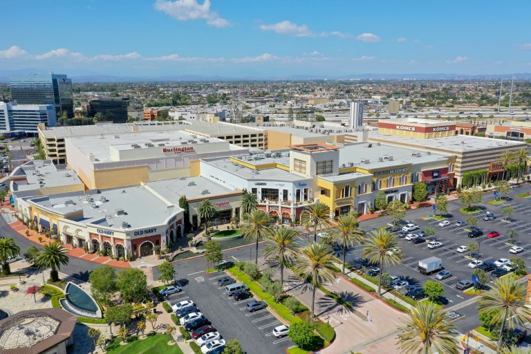 PGIM and DJM’s SoCal Shopping Center For Sale