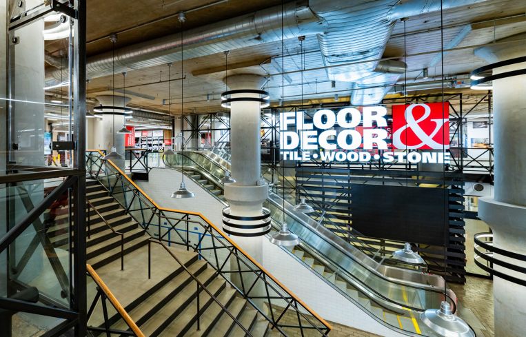 Floor & Decor located at 850 Third Avenue in Brooklyn, New York.