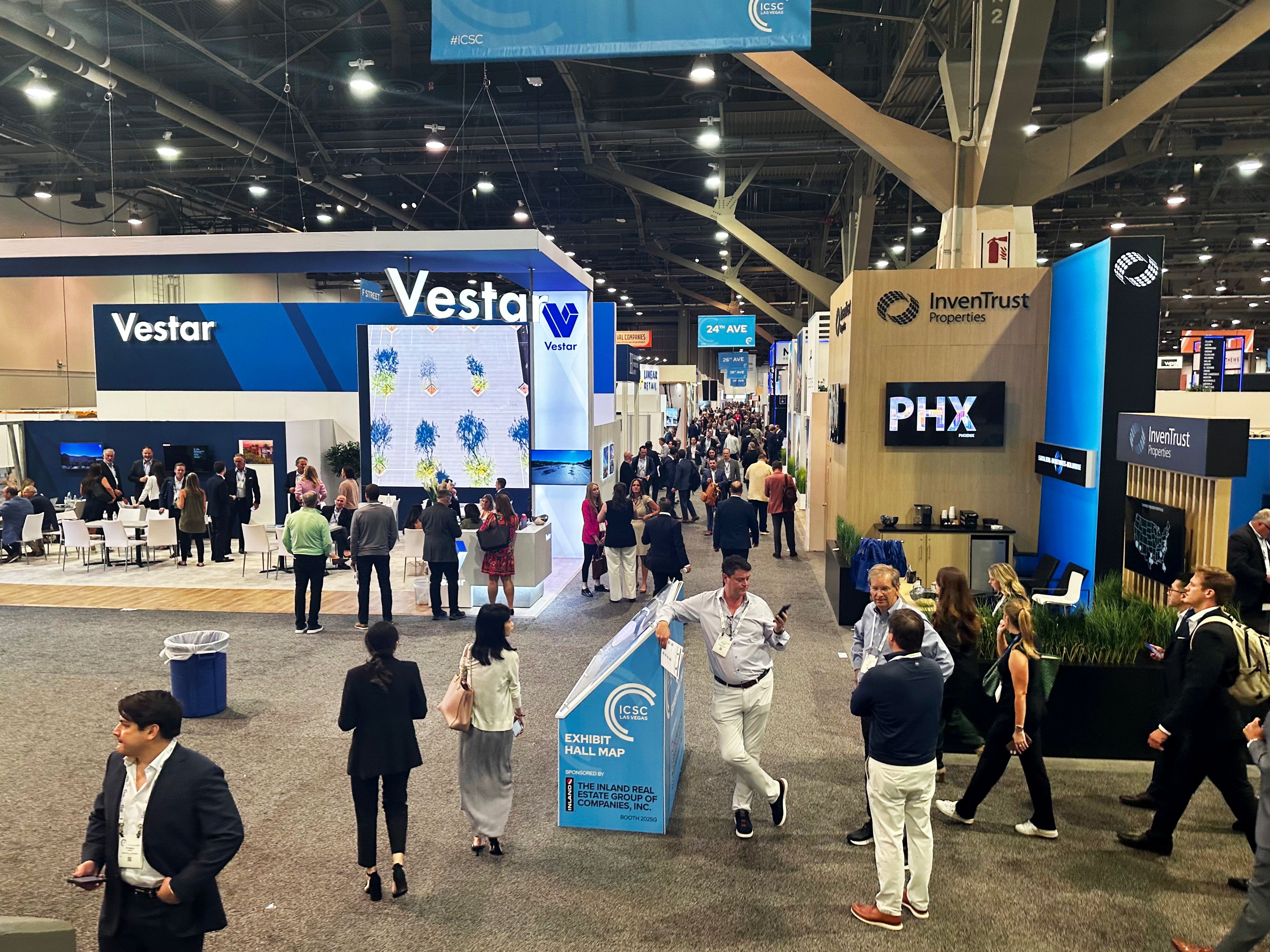 As ICSC Las Vegas Wraps, Attendees Lament Too Many Deals and Not Enough Space – Commercial Observer - Vimarsana News