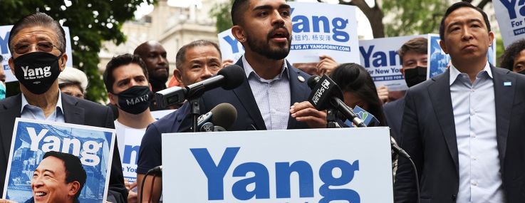Assemblyman Kenny Burgos speaks during a rally for NYC Mayoral candidate Andrew Yang on May 2021.