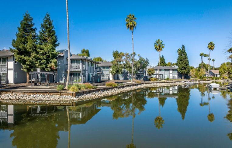Tesseract Capital Group acquired Westlake Apartments for $38.05 million in late 2021.