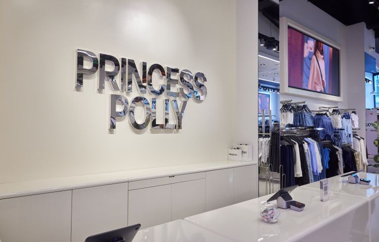 A Princess Polly store.