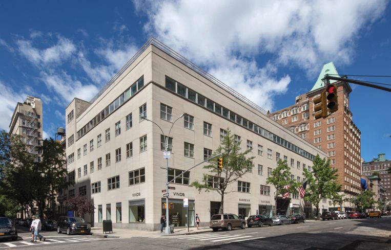 A photo of 980 Madison Avenue.