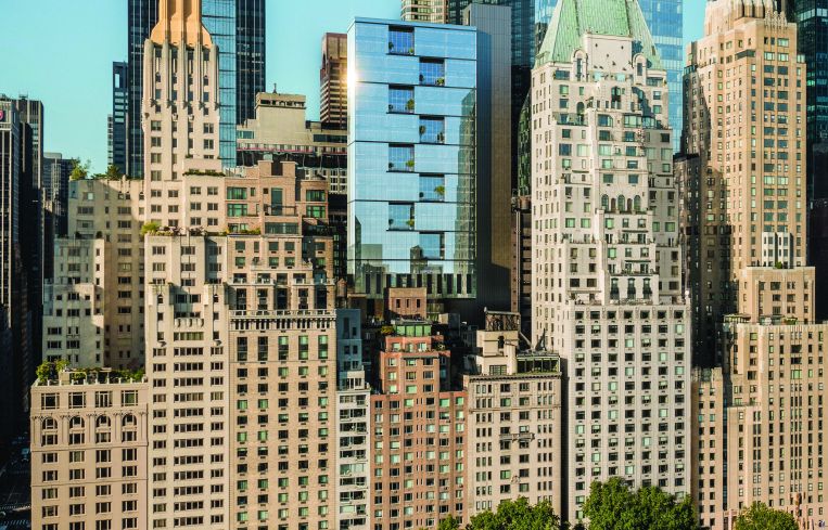 A photo of 125 West 57th Street.
