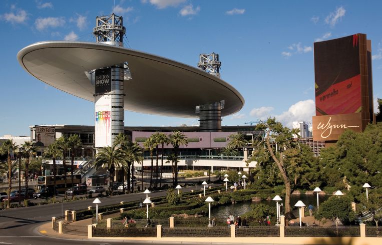 Fashion Show Mall.