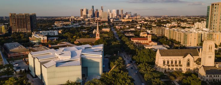 Main Street looking towards downtown Houston.