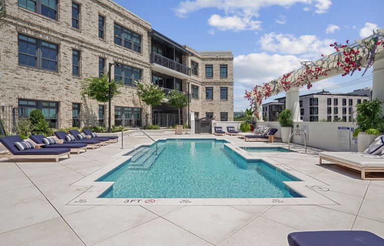 Society at Laurens, a Class A mid-rise apartment community in Charleston, SC.