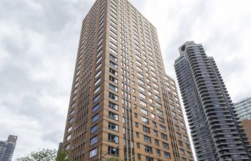 1035 Third Avenue.