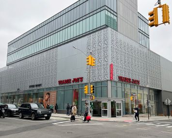 200 Kent Avenue in Brooklyn.