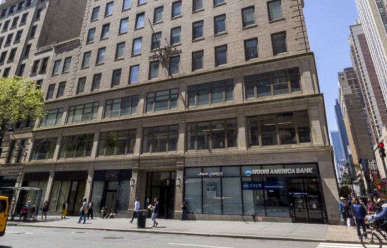 330 Fifth Avenue.