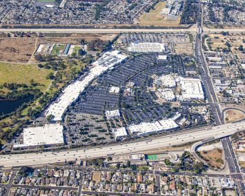 Aerial photo of Long Beach Towne Center in Long Beach, Calif.