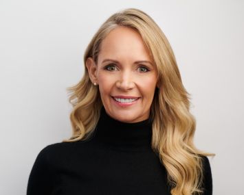 Kris Sanderson, Managing Director and Principal.