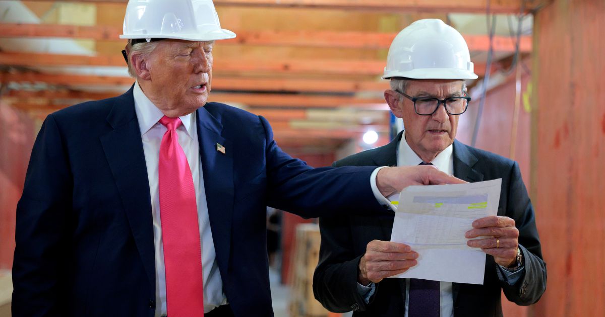 Trump’s Open War With Jerome Powell Risks Commercial Real Estate