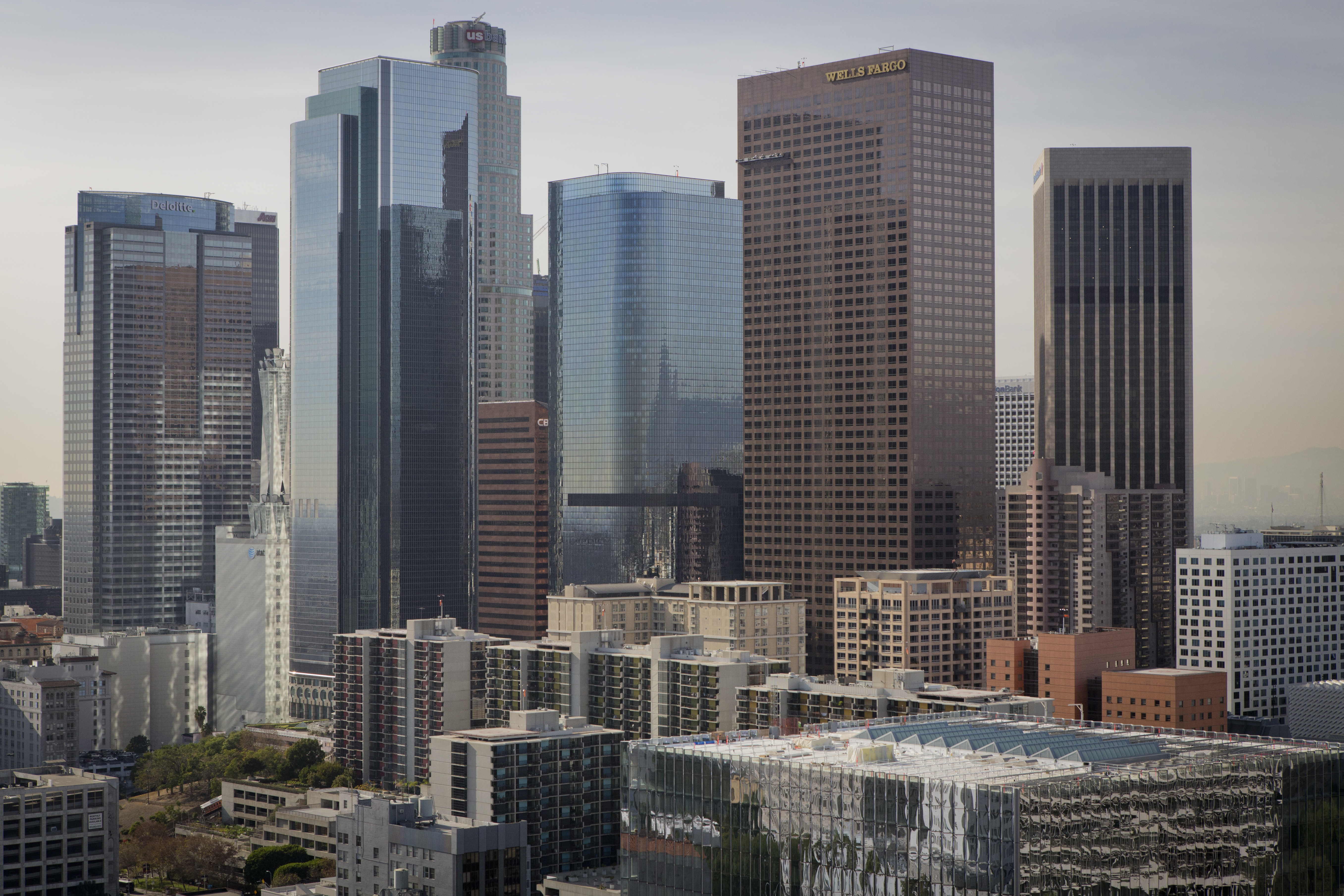 1 Cal Plaza (center) in Downtown Los Angeles.