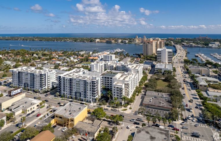 Griffis North Olive, a 263-unit community in West Palm Beach, FL, is the first acquisition of Griffis Premium Apartment Fund VII.
