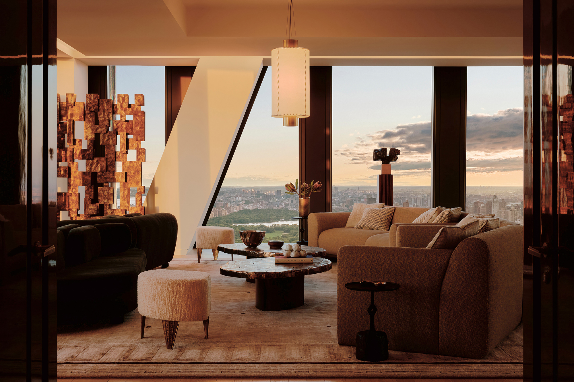 There isn’t a room in the entire unit that doesn’t give you the perfect view.