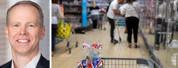Nuveen's William Huffman and shoppers at an Aldi store.